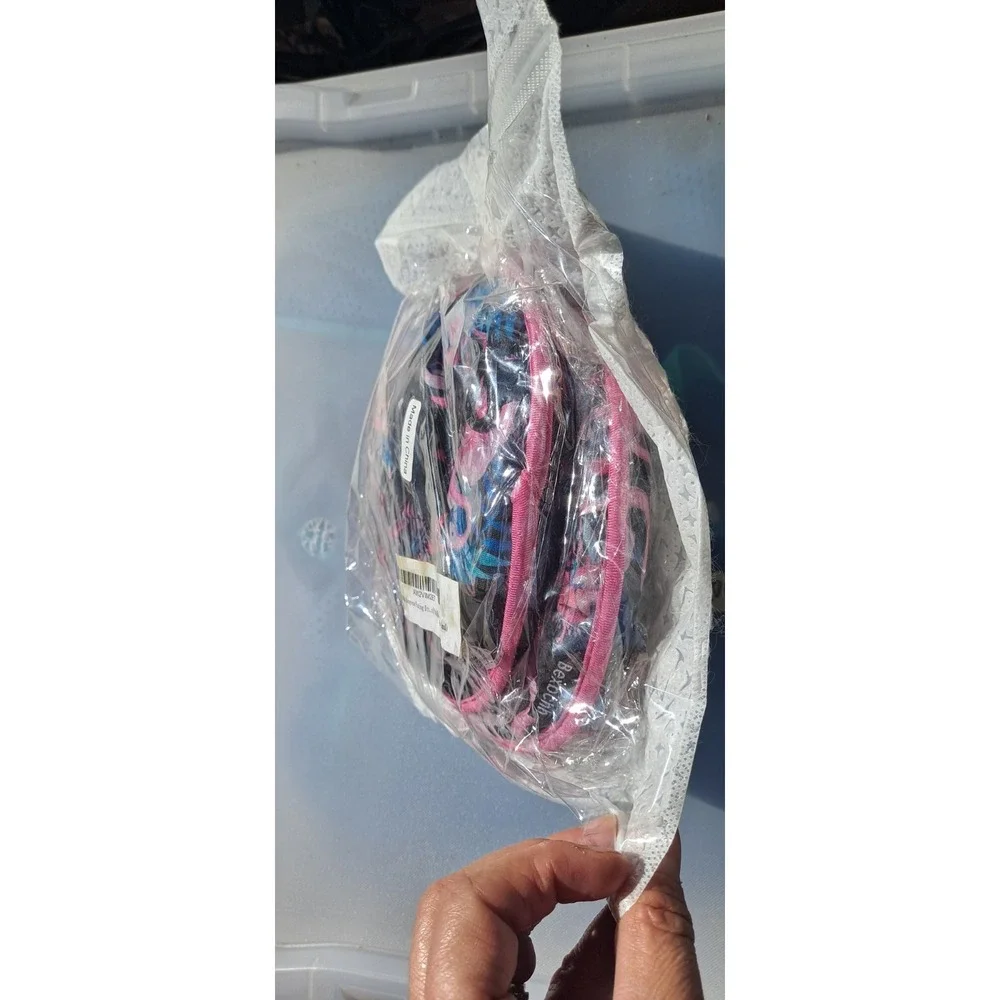 2 Pack Inflatable Flamingo Drink Holders Small,‎ New In Package